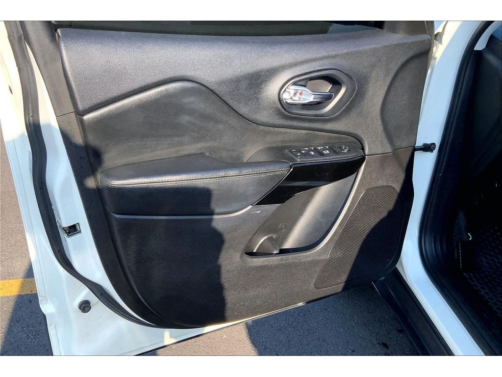 2019 Jeep Cherokee Altitude