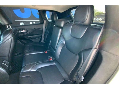 2019 Jeep Cherokee Altitude