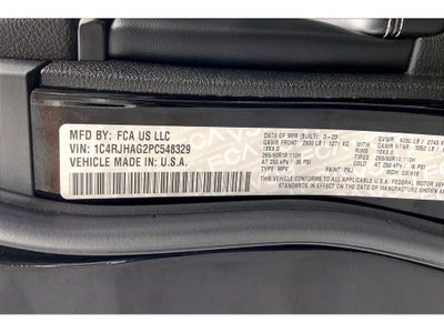 2023 Jeep Grand Cherokee Laredo