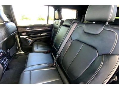 2022 Jeep Grand Cherokee L Overland