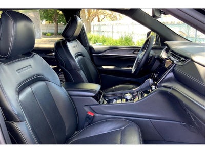 2022 Jeep Grand Cherokee L Overland