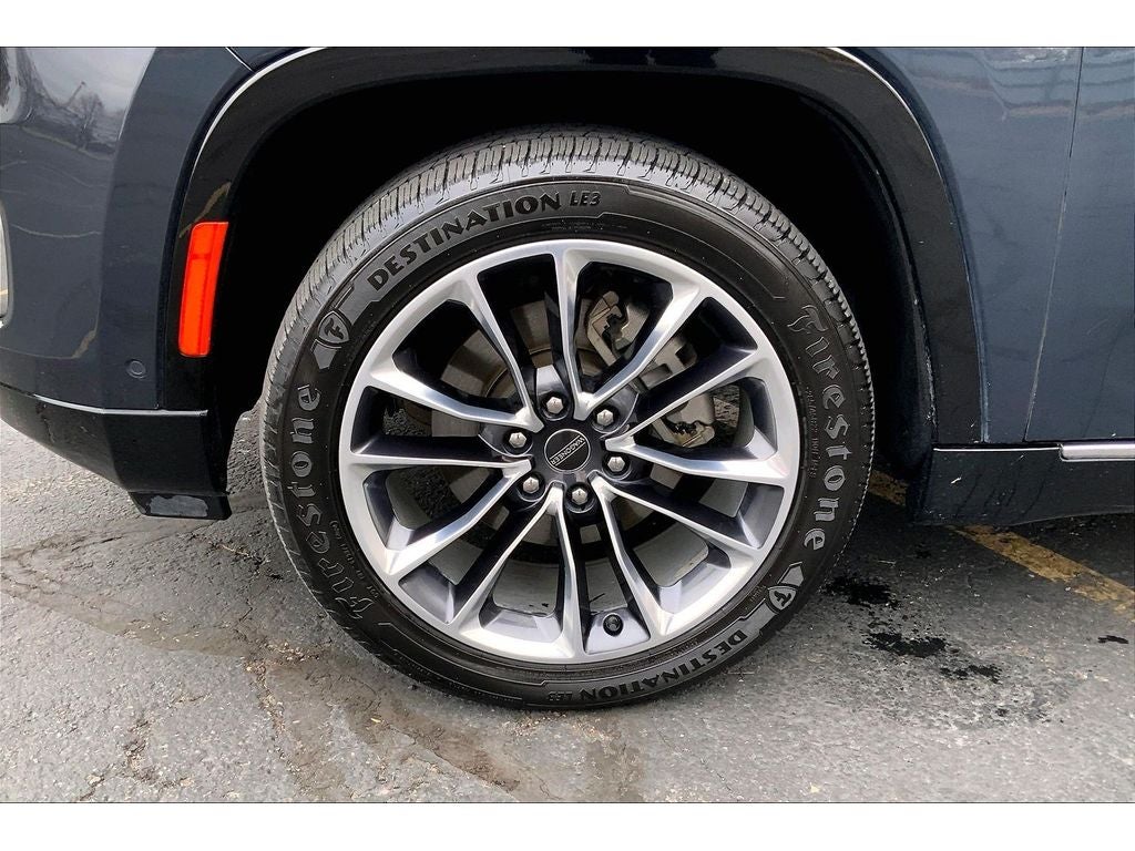 2023 Jeep Wagoneer L Series III