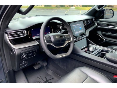 2023 Jeep Wagoneer L Series III