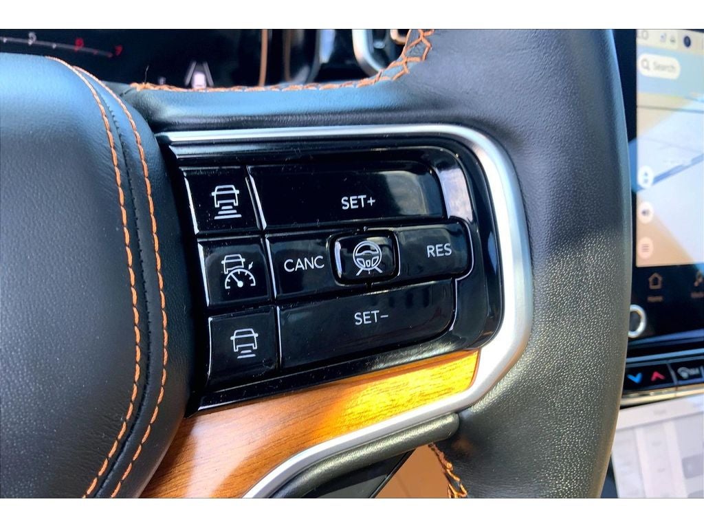 2023 Jeep Grand Wagoneer L Series III