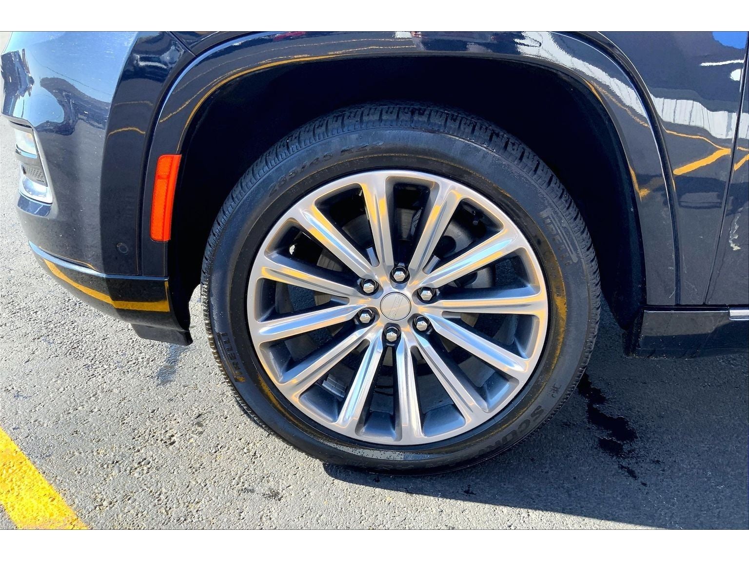 2023 Jeep Grand Wagoneer Series II
