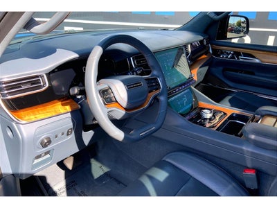 2023 Jeep Grand Wagoneer Series II