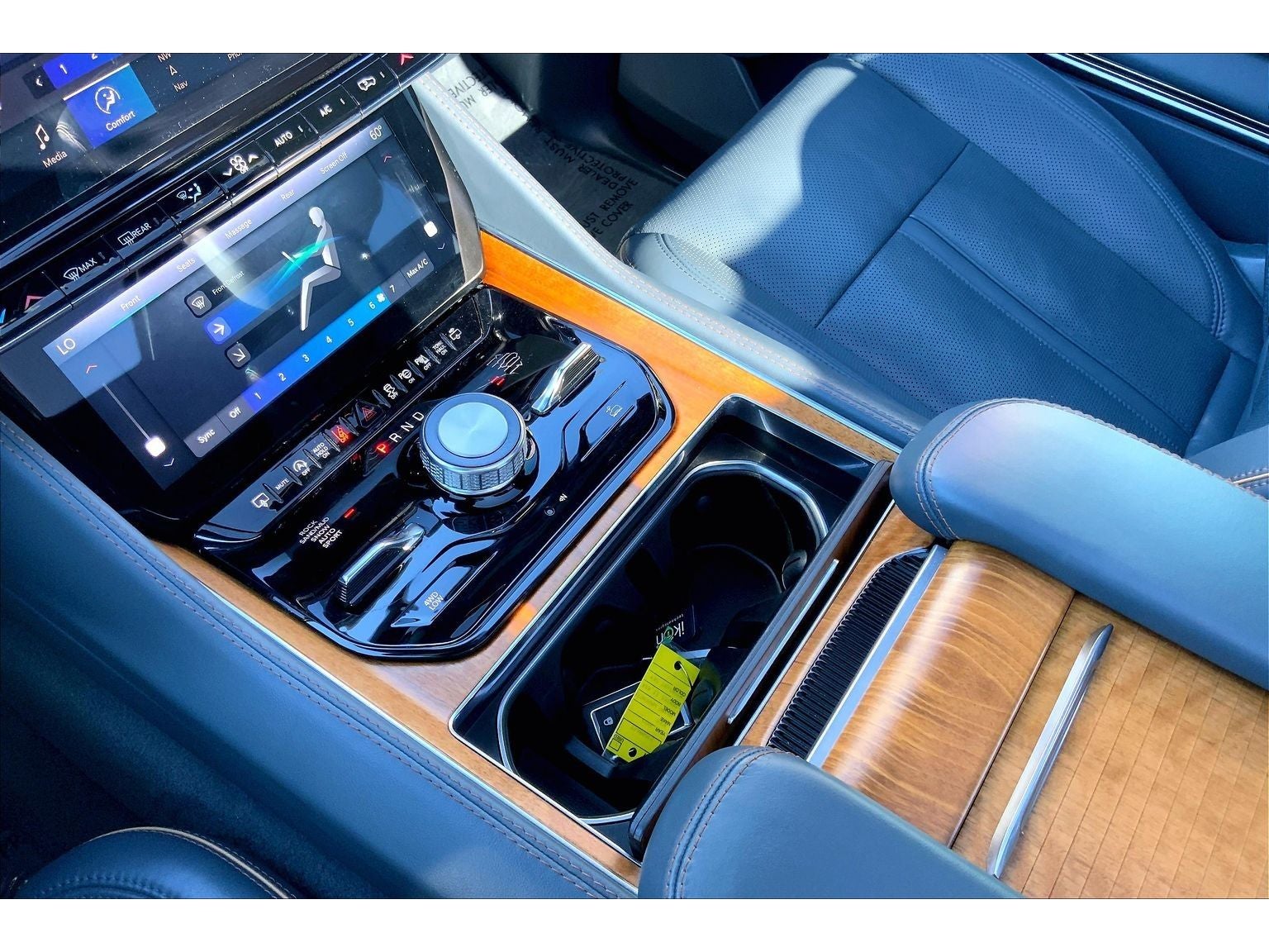 2023 Jeep Grand Wagoneer Series II