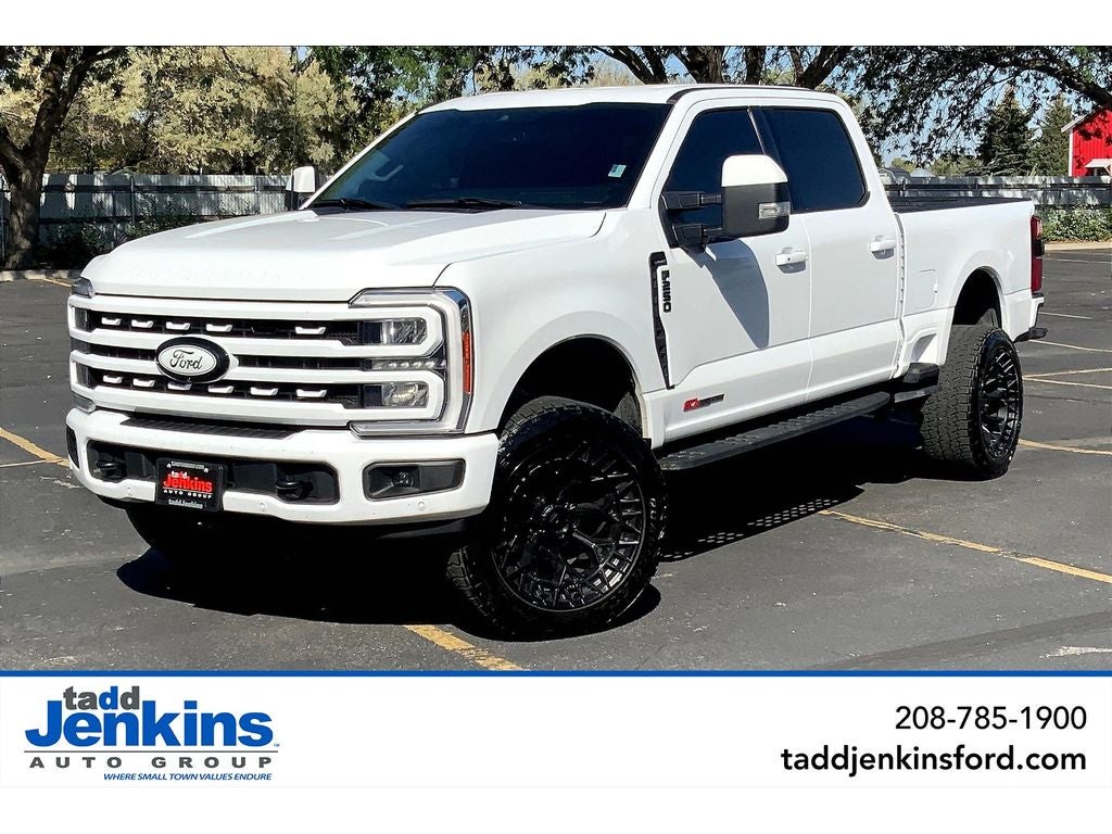 2023 Ford F-250 Super Duty LARIAT