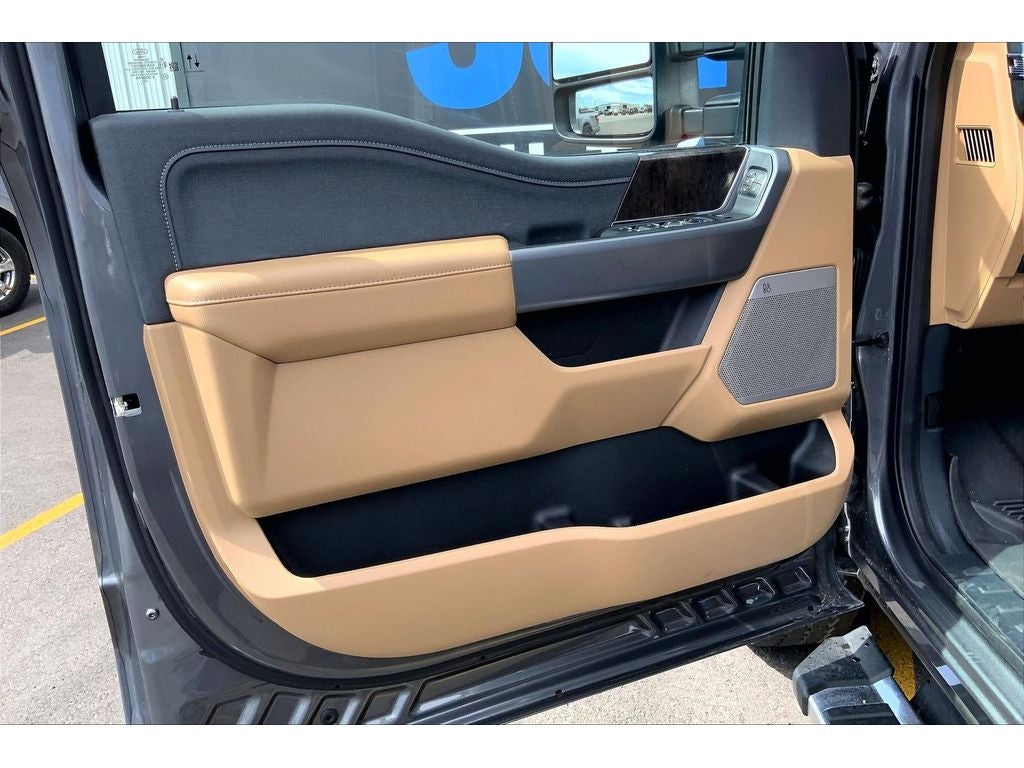 2024 Ford F-250 Super Duty LARIAT