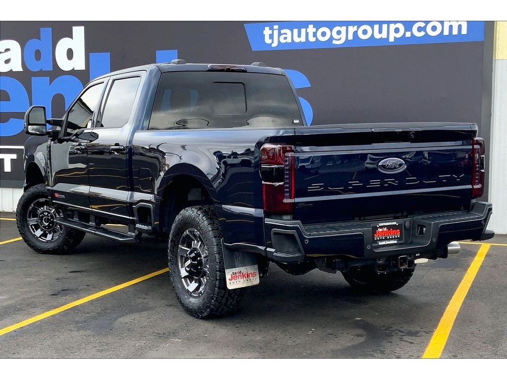 2024 Ford F-350 Super Duty LARIAT