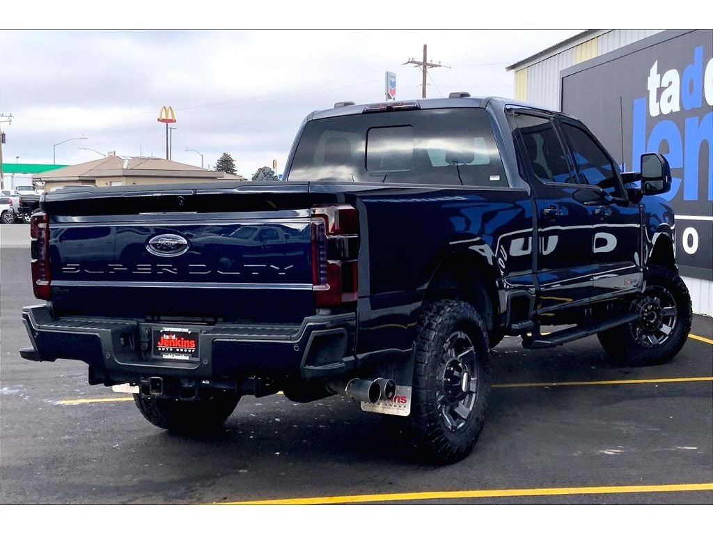 2024 Ford F-350 Super Duty LARIAT