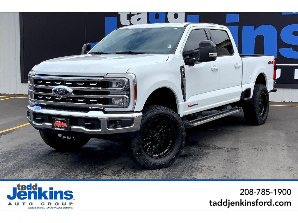 2025 Ford F-350 Super Duty LARIAT