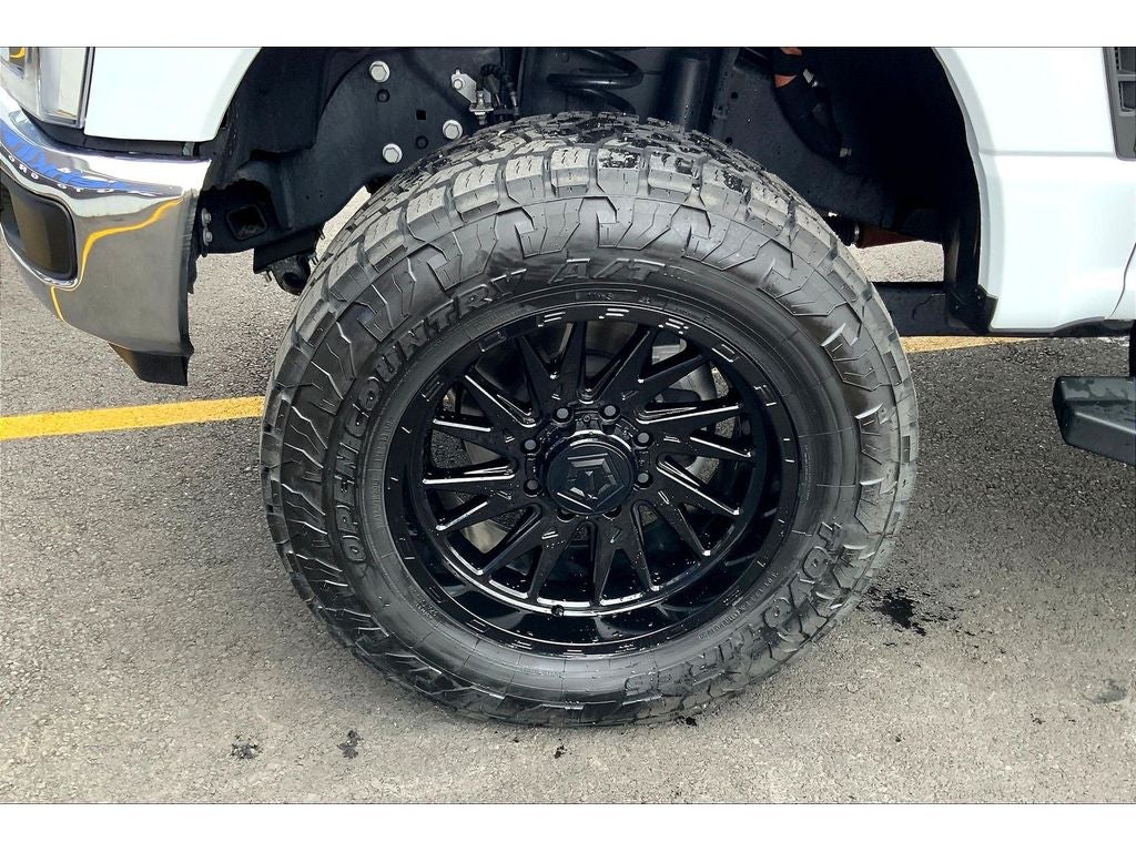 2025 Ford F-350 Super Duty LARIAT