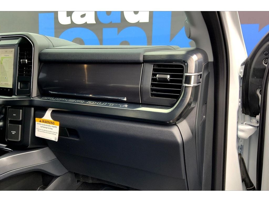 2025 Ford F-350 Super Duty LARIAT