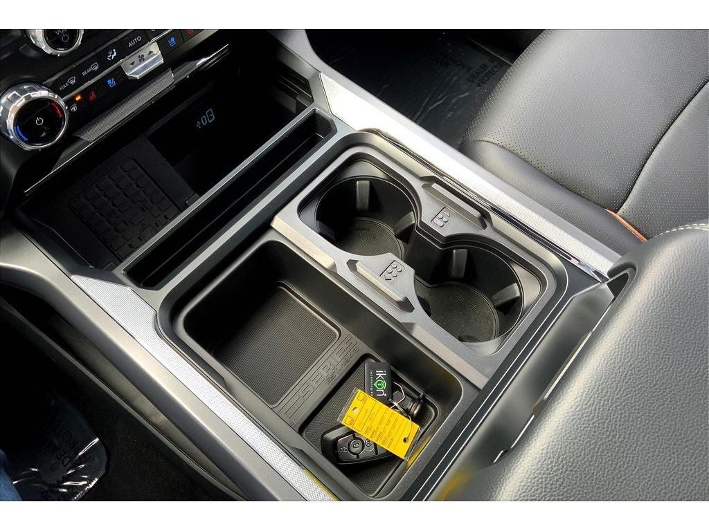 2025 Ford F-350 Super Duty LARIAT