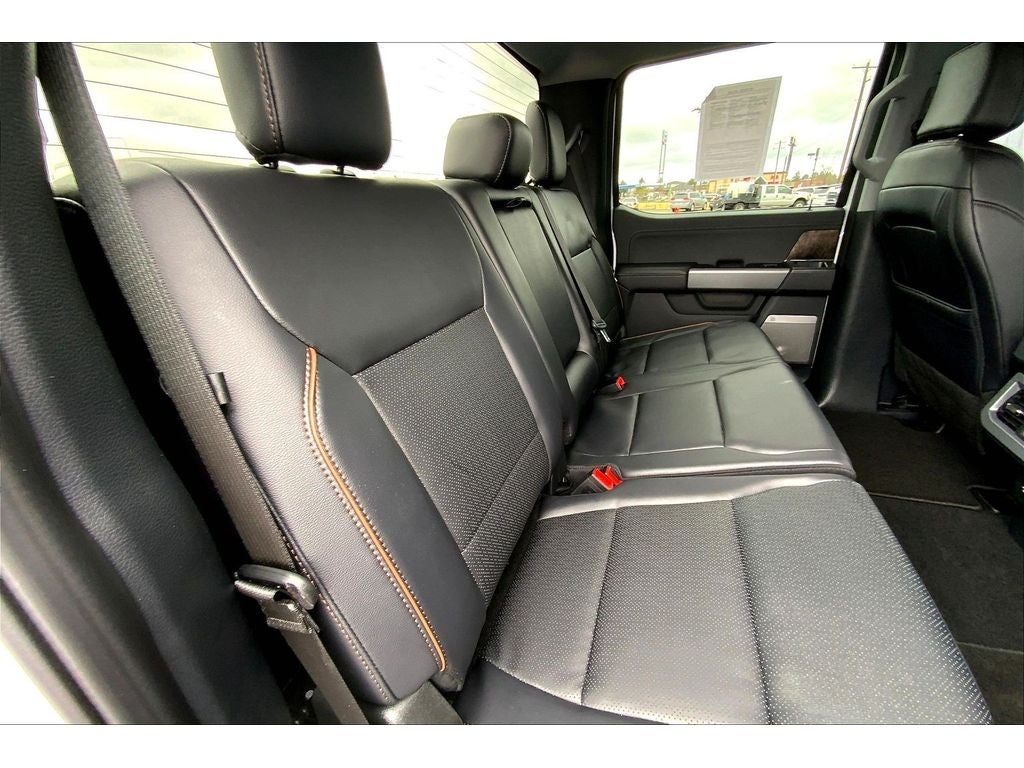 2025 Ford F-350 Super Duty LARIAT