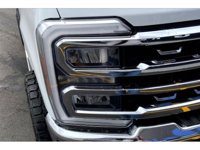2025 Ford F-350 Super Duty LARIAT