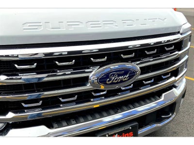 2025 Ford F-350 Super Duty LARIAT