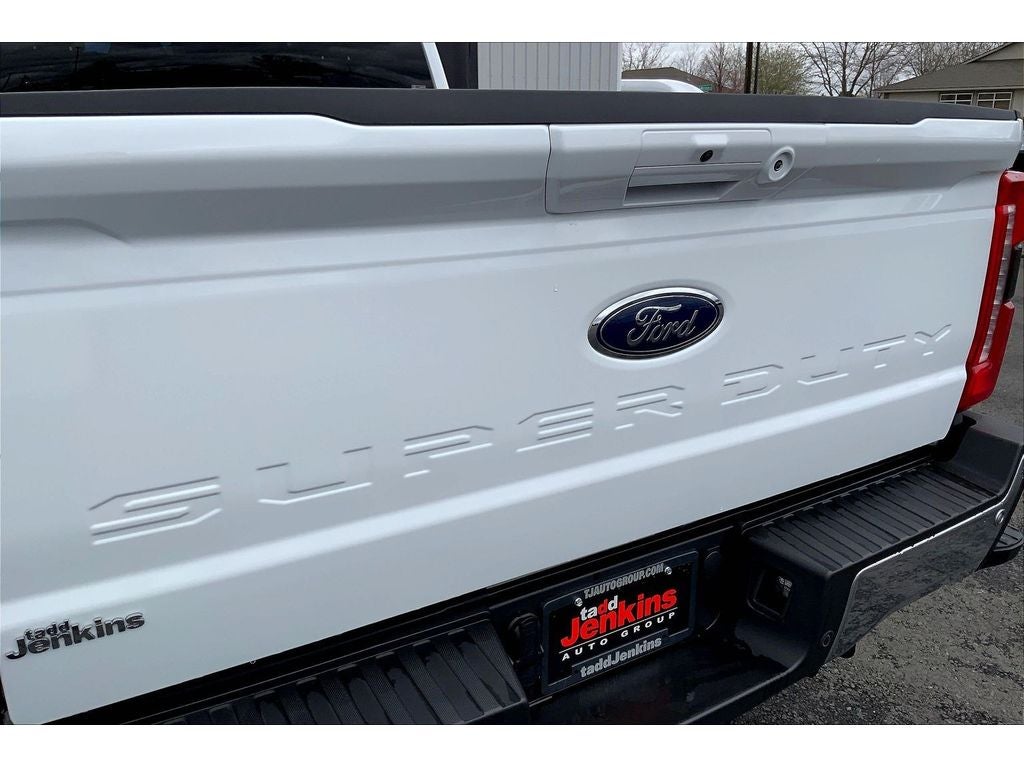2025 Ford F-350 Super Duty LARIAT
