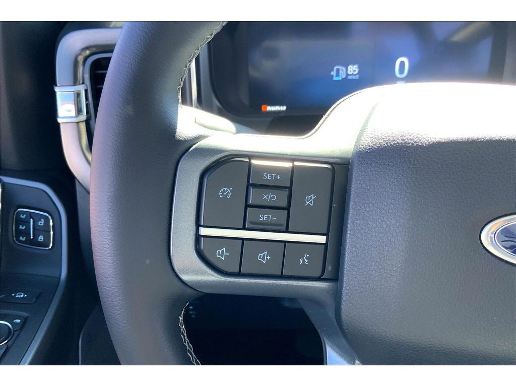 2025 Ford F-350 Super Duty LARIAT