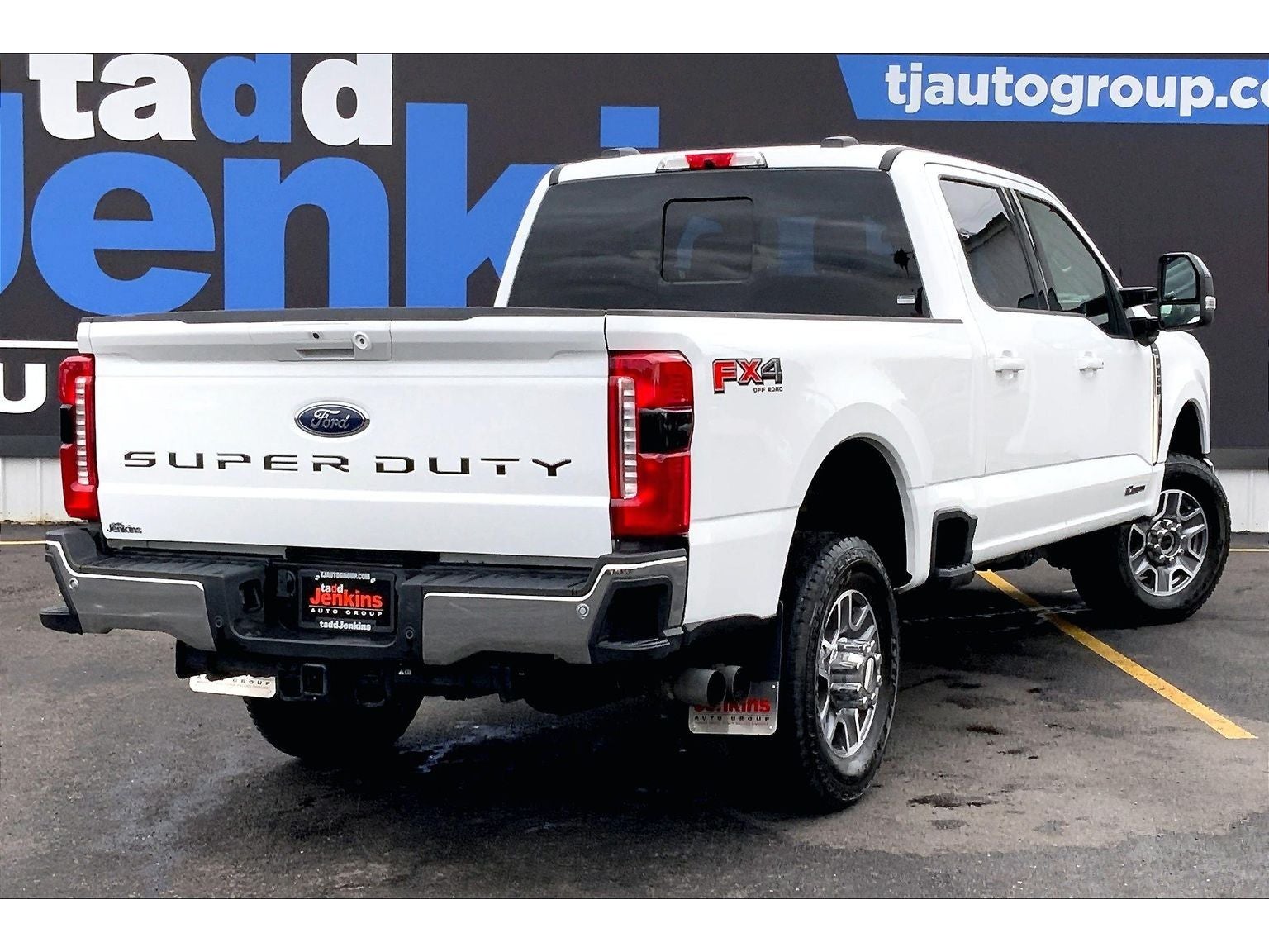 2025 Ford F-350 Super Duty LARIAT