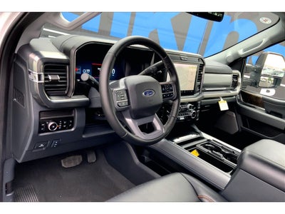 2025 Ford F-350 Super Duty LARIAT