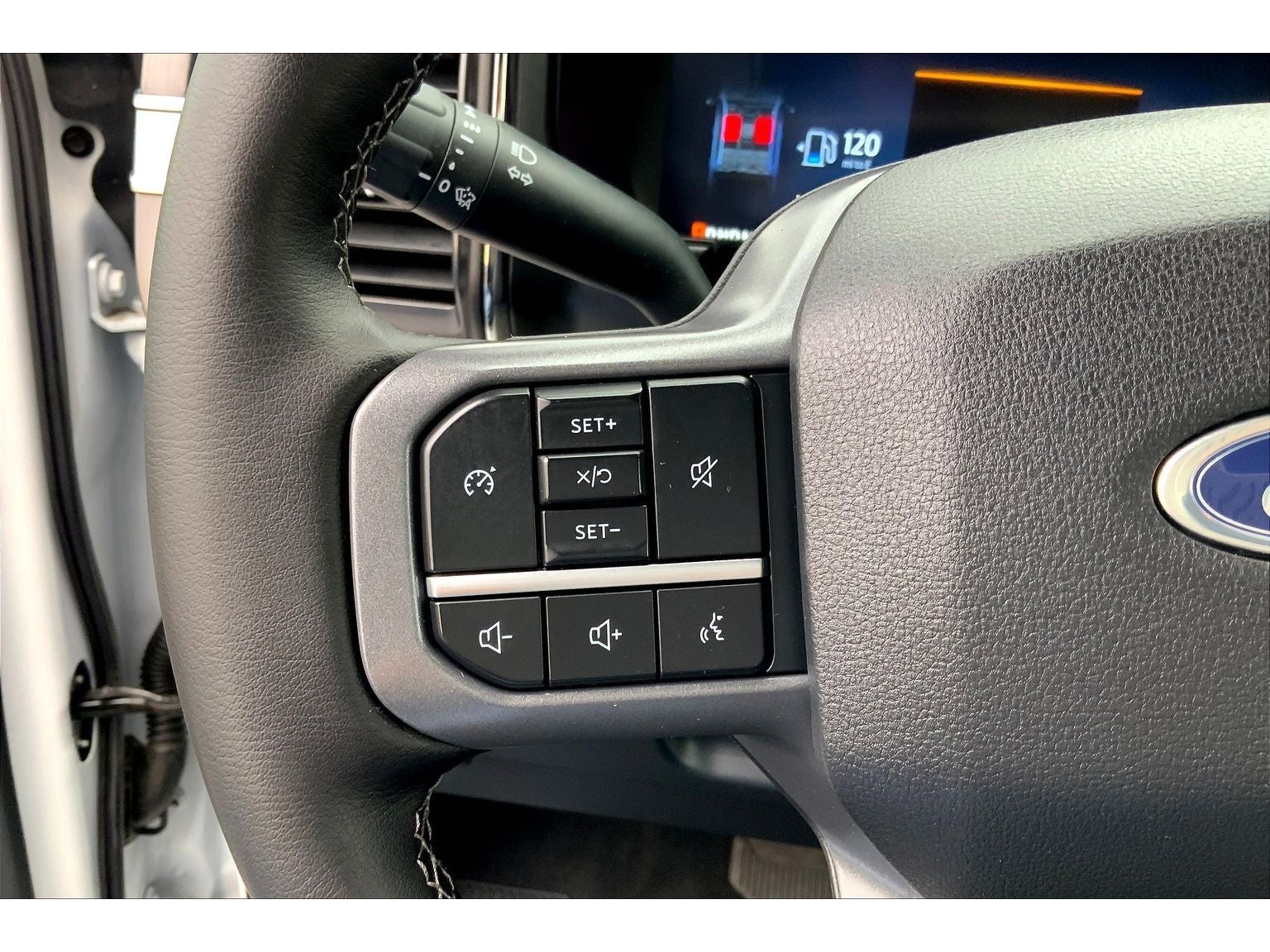 2025 Ford F-350 Super Duty LARIAT