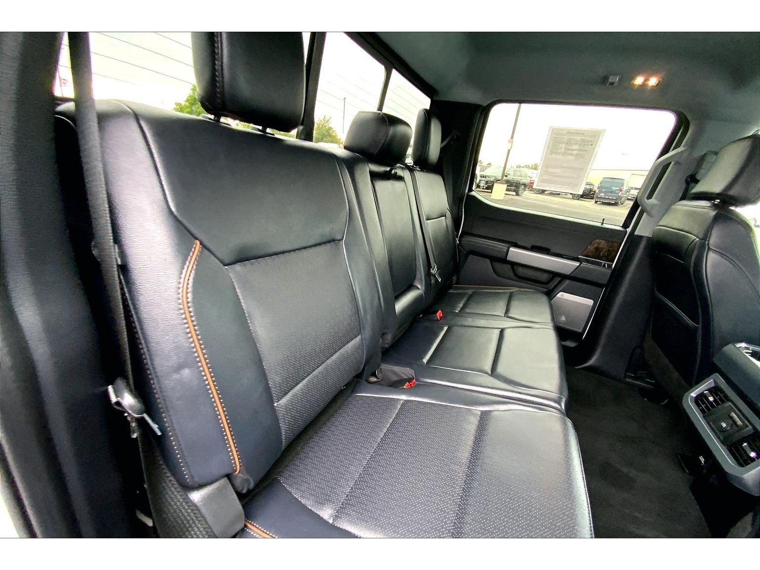 2025 Ford F-350 Super Duty LARIAT