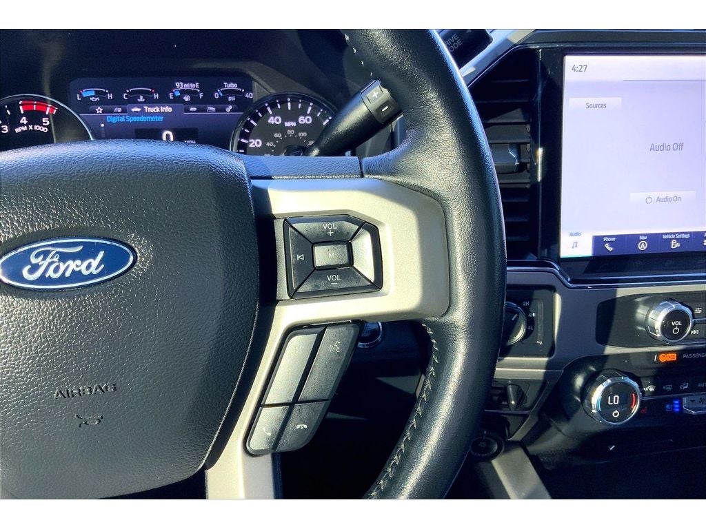 2022 Ford F-350 Super Duty LARIAT