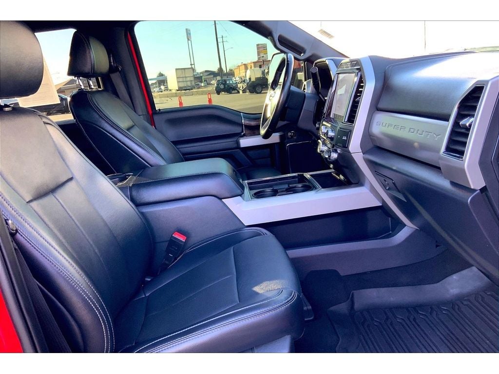 2022 Ford F-350 Super Duty LARIAT