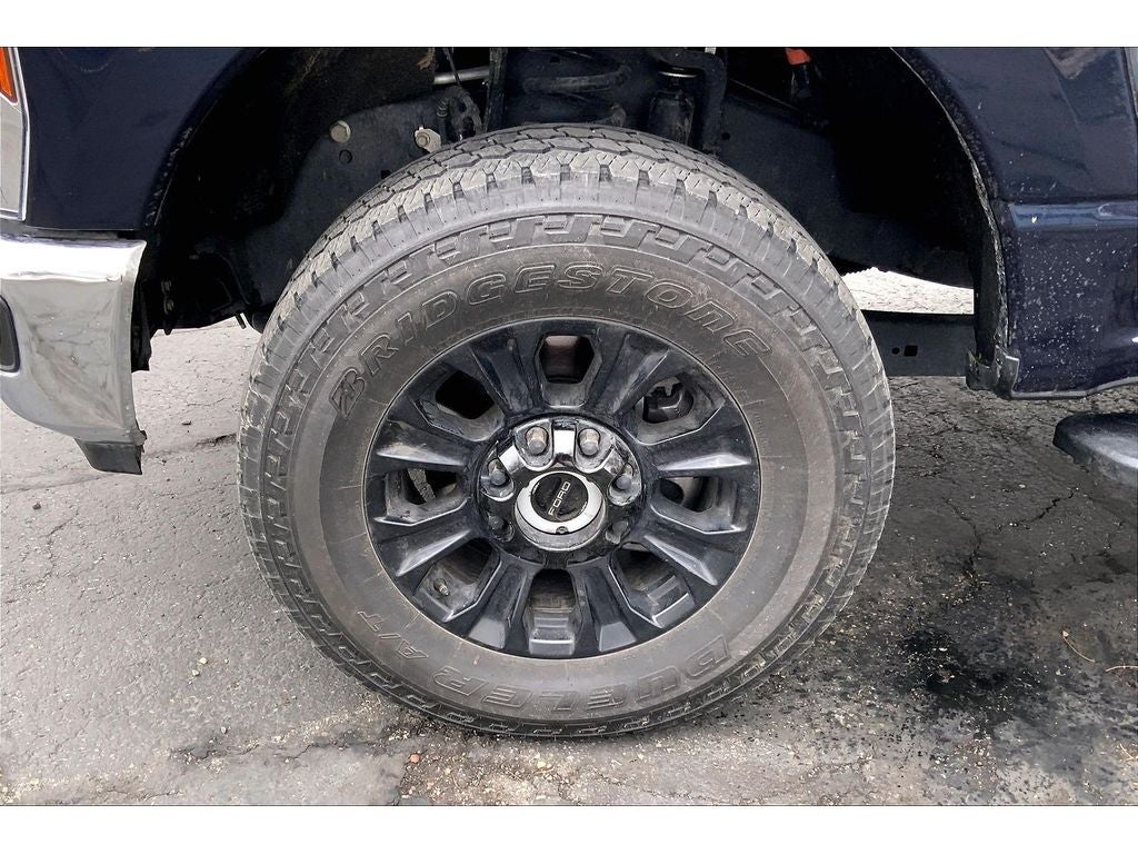 2025 Ford F-350 Super Duty LARIAT