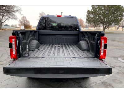 2025 Ford F-350 Super Duty LARIAT