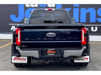 2024 Ford F-350 Super Duty LARIAT