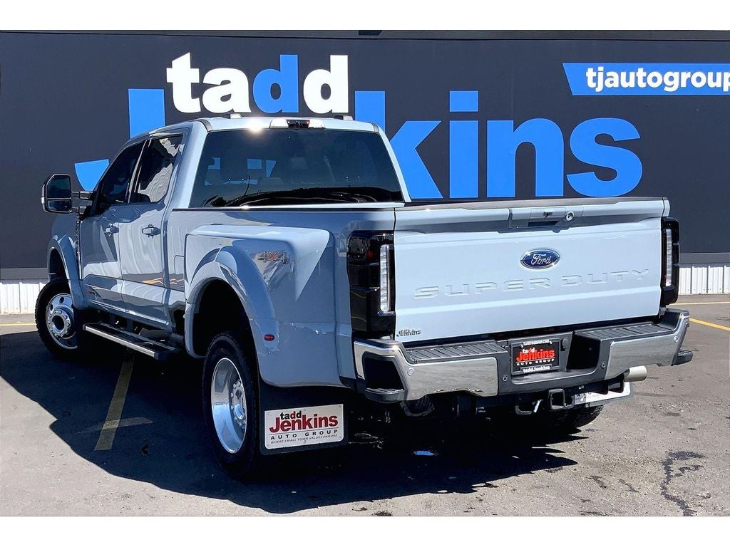 2026 Ford F-450 LARIAT