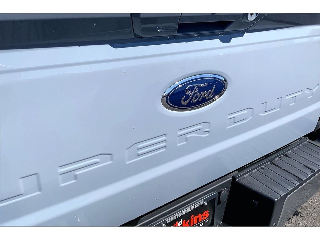 2026 Ford F-450 LARIAT