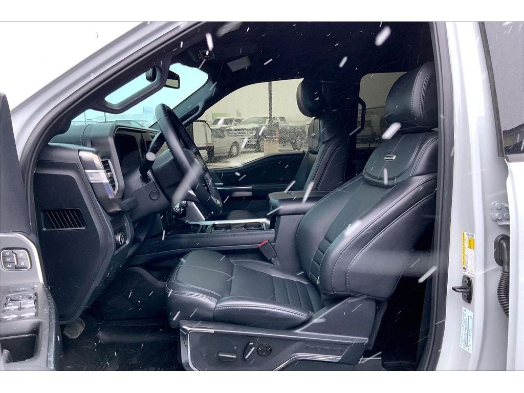 2025 Ford F-450 Platinum