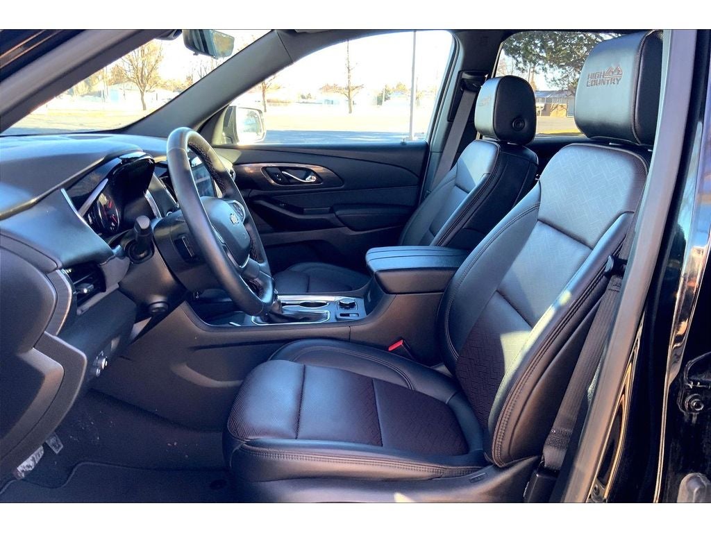 2023 Chevrolet Traverse High Country