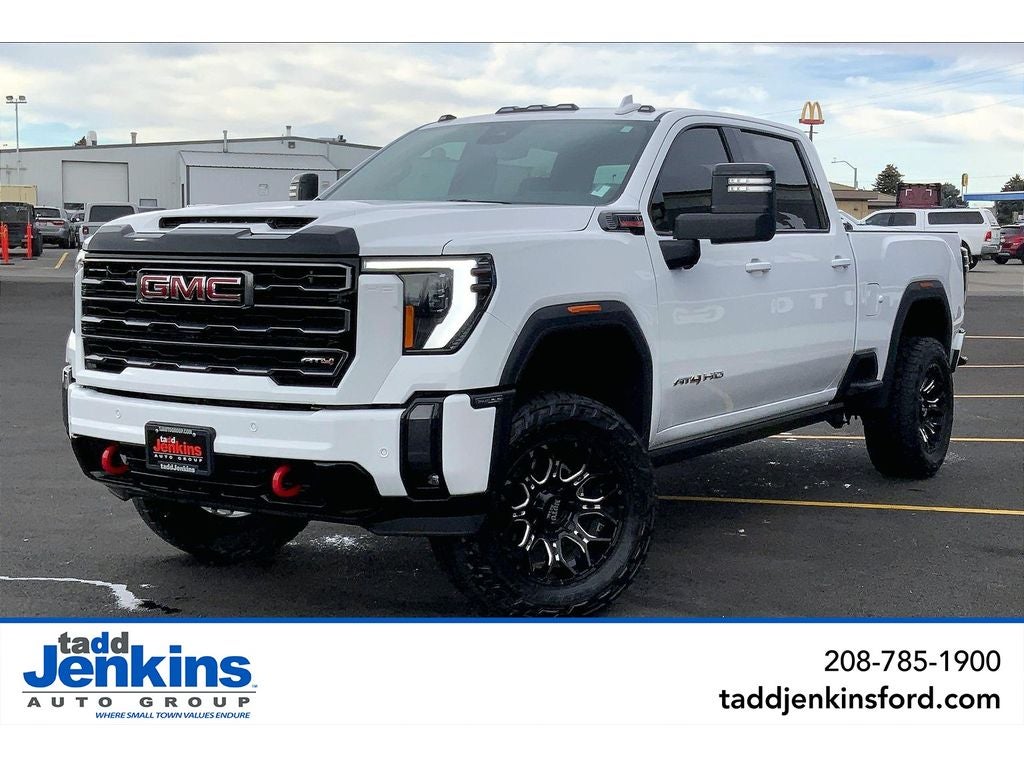 2024 GMC Sierra 2500 AT4