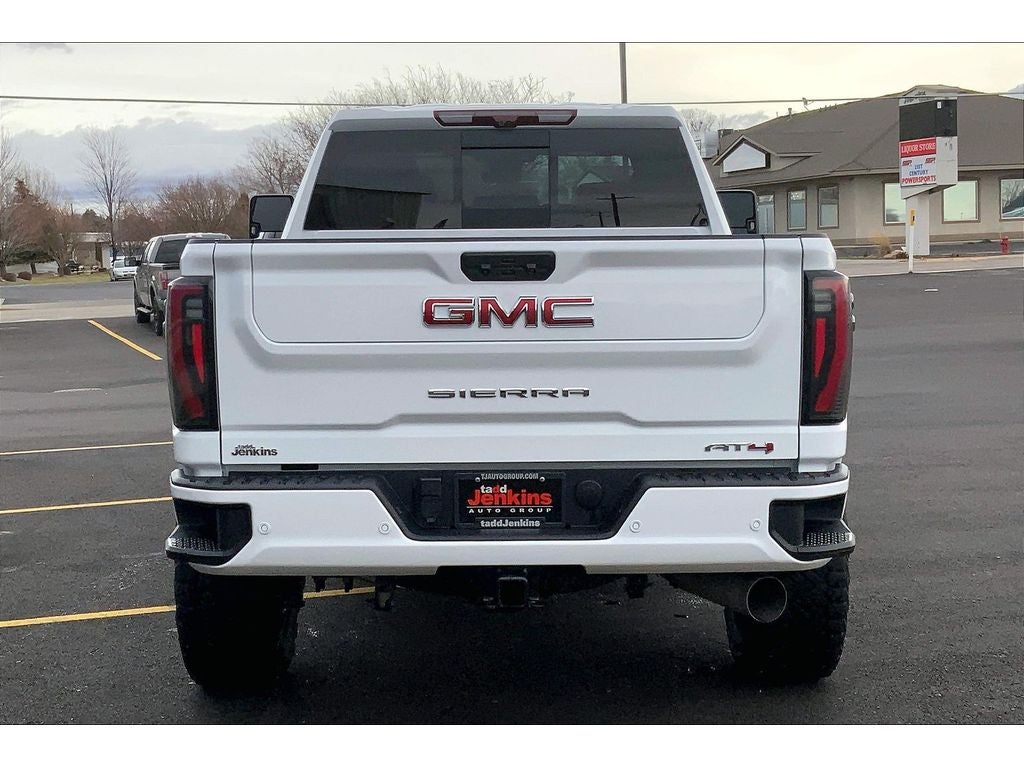 2024 GMC Sierra 2500 AT4