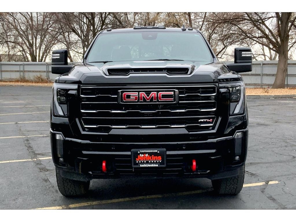 2024 GMC Sierra 2500 AT4