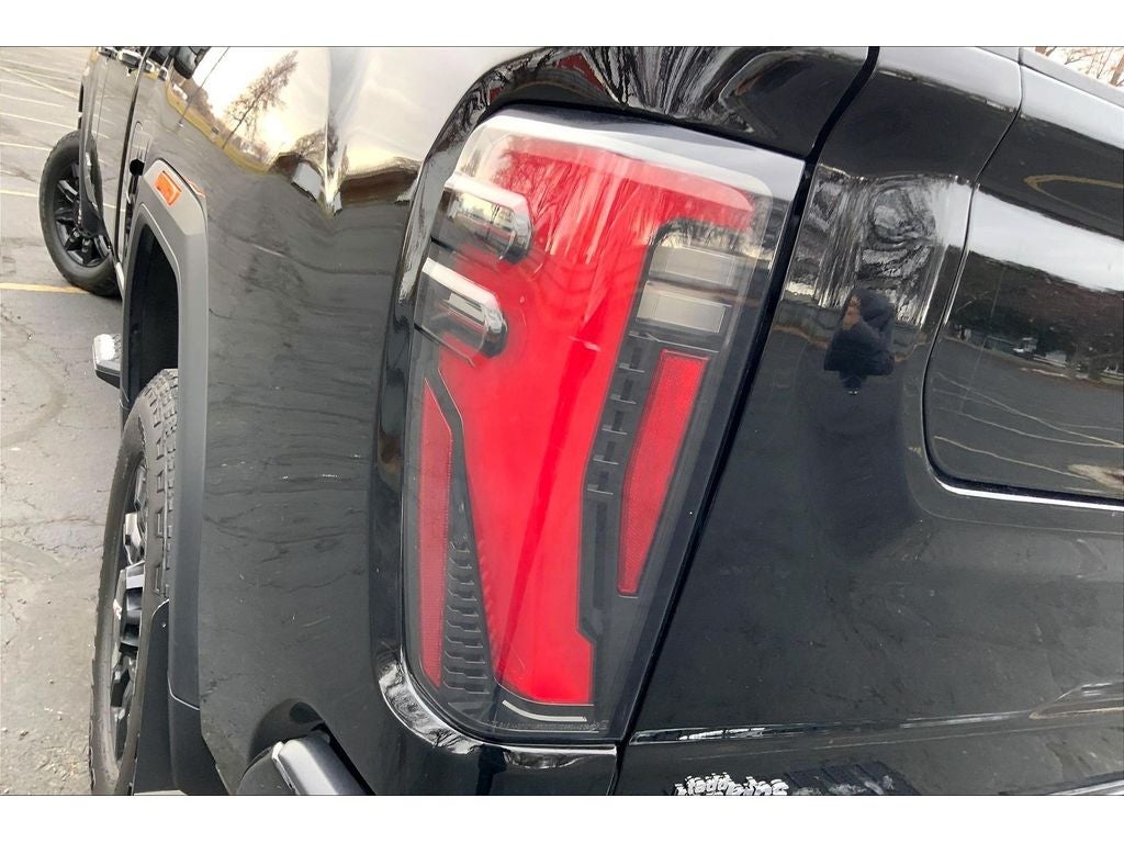 2024 GMC Sierra 2500 AT4