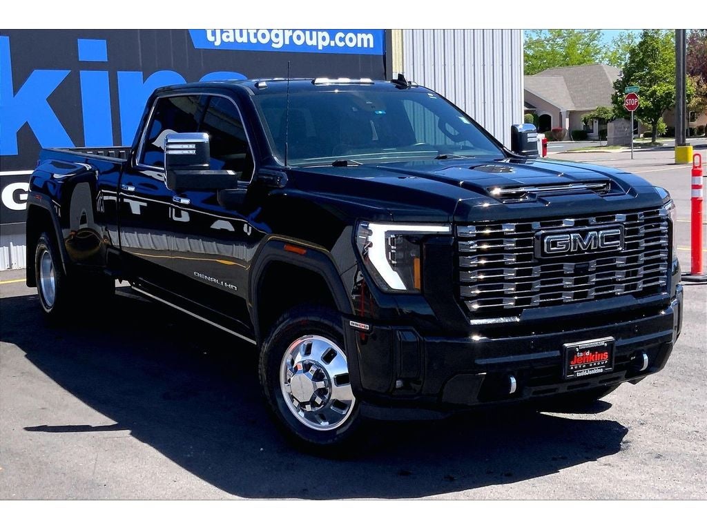 2025 GMC Sierra 3500 Denali Ultimate