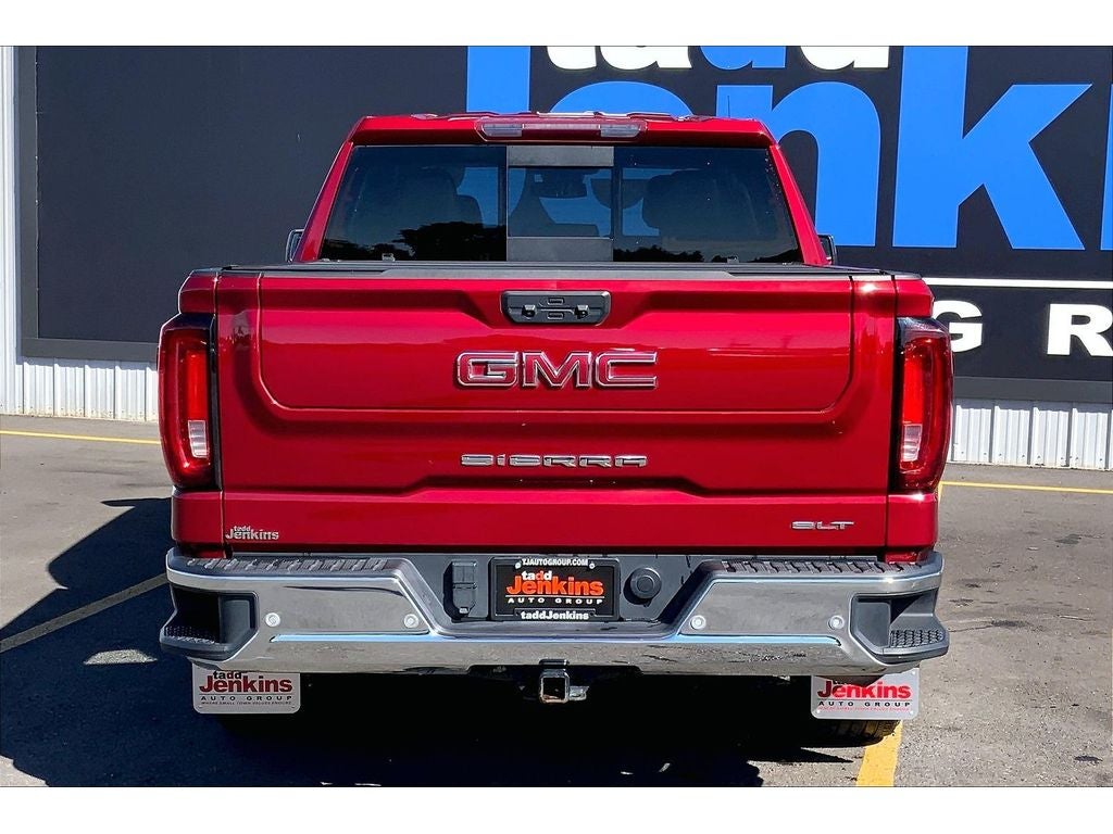 2024 GMC Sierra 1500 SLT