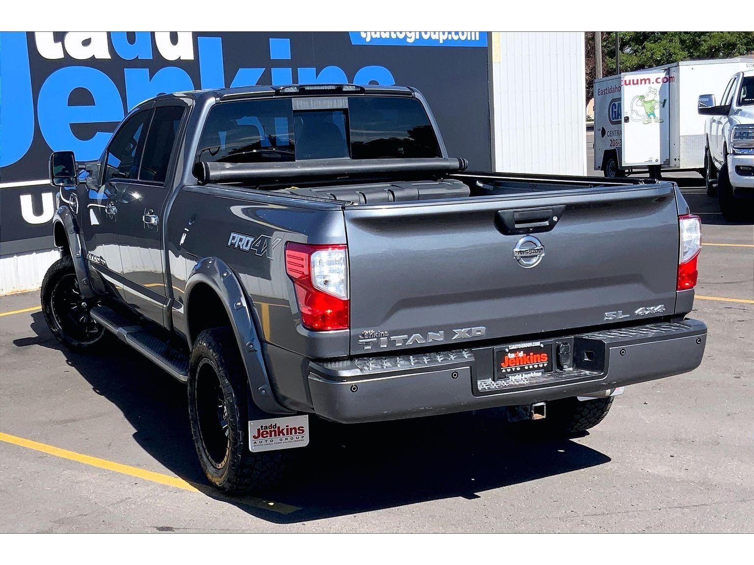 2016 Nissan Titan XD SL