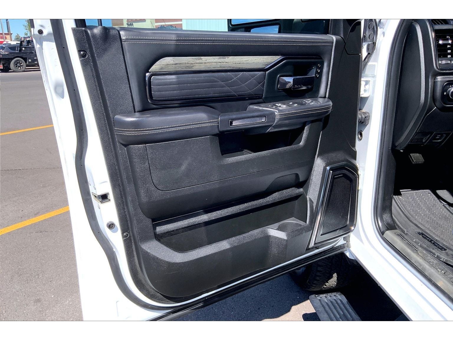 2025 RAM 2500 Limited