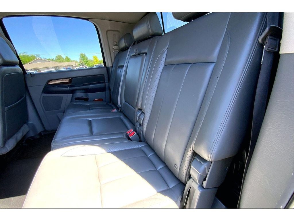 2009 Dodge Ram Pickup 2500 Laramie