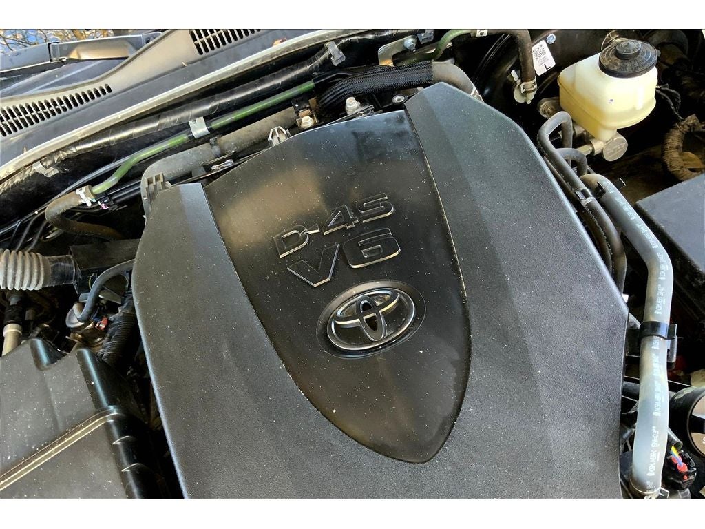 2022 Toyota Tacoma SR