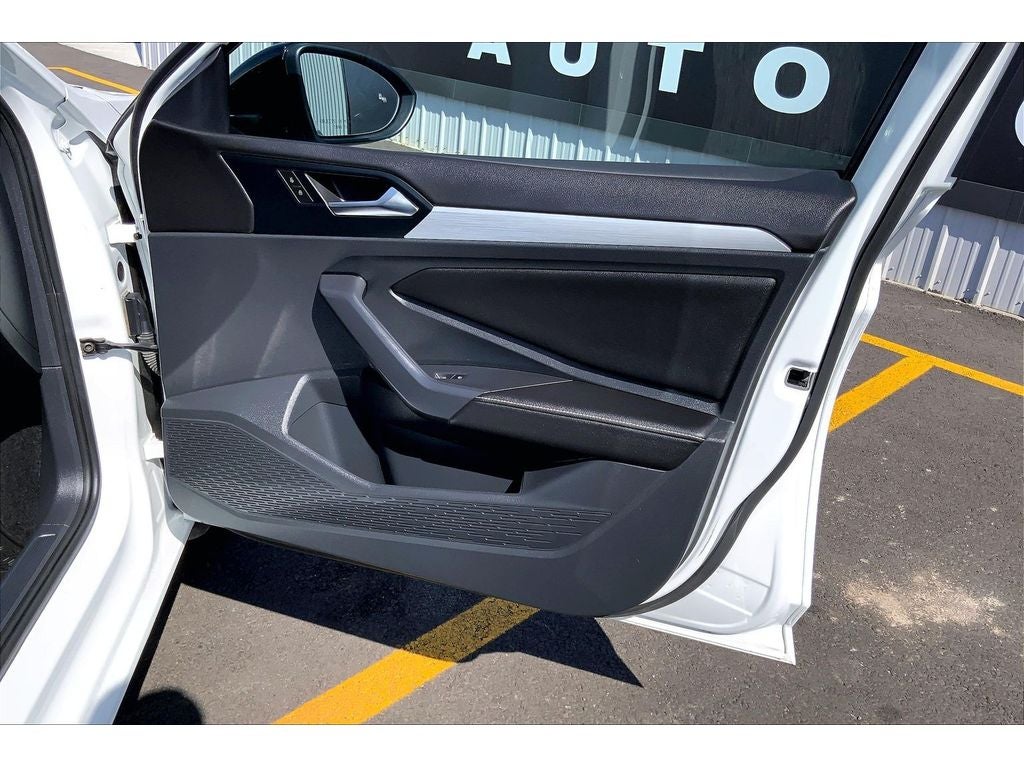 2025 Volkswagen Jetta Sport