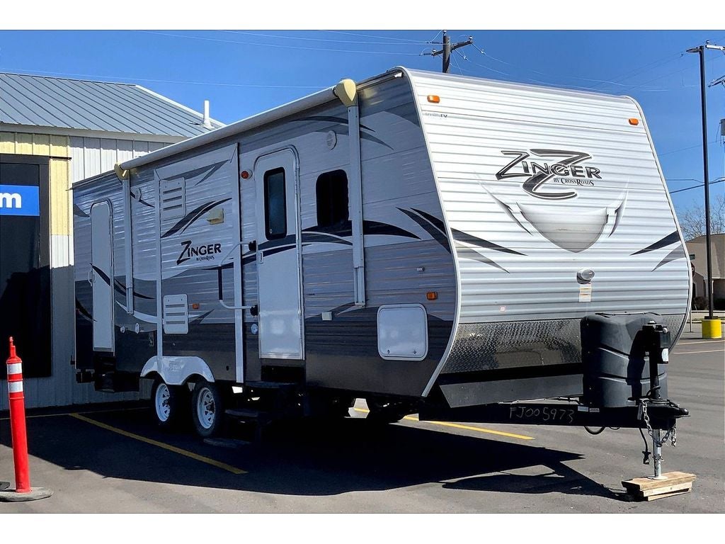 2015 ZINGER ZINGER Base