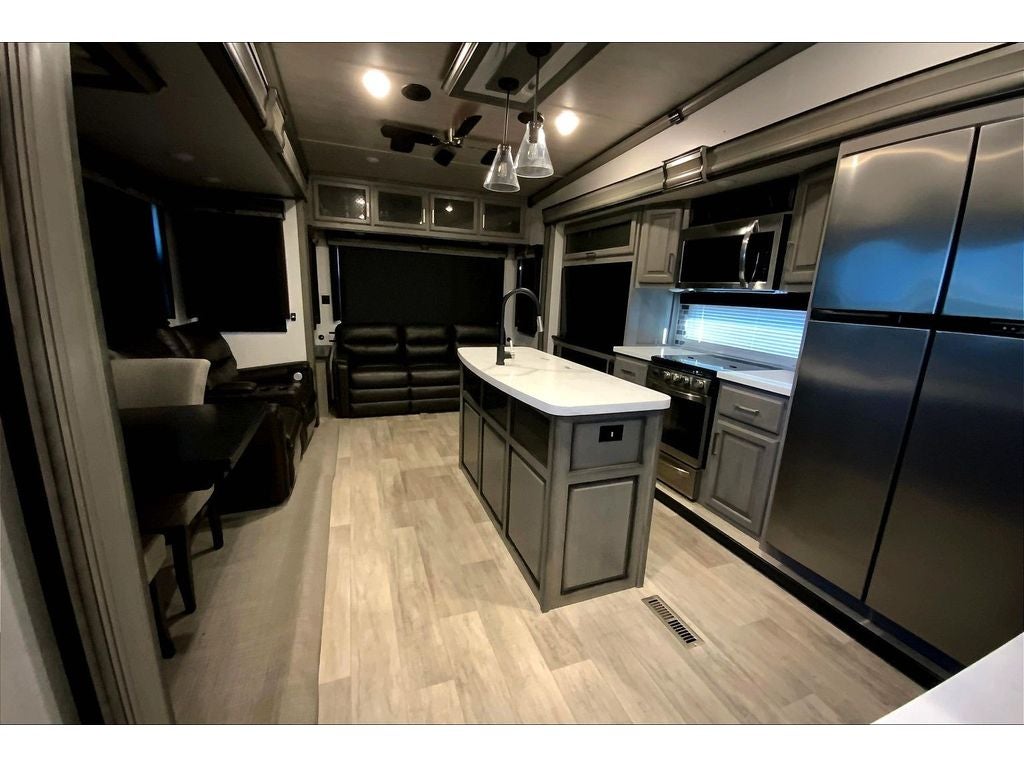 2021 KEYSTONE MONTANA Base